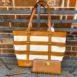 Michael Kors Camel Brown and Cream Shoulder Bag w/ Matching Wallet 18” x 12”